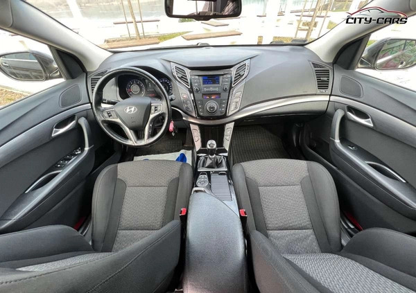 Hyundai i40 cena 57900 przebieg: 115000, rok produkcji 2018 z Stronie Śląskie małe 781